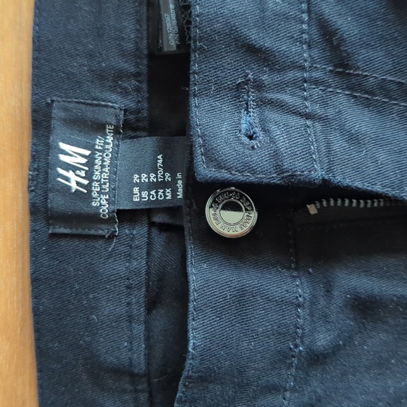 H&M Men's Skinny Fit Jeans - Picture 2 of 5